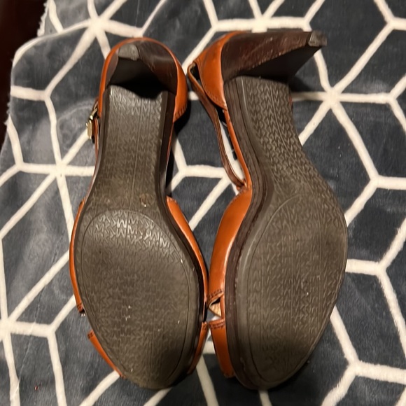 Michael Kors Heels size 10W - Picture 2 of 4